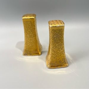 Vintage Stouffer Gold Salt & Pepper Shakers. Subtle Etched Pattern.
